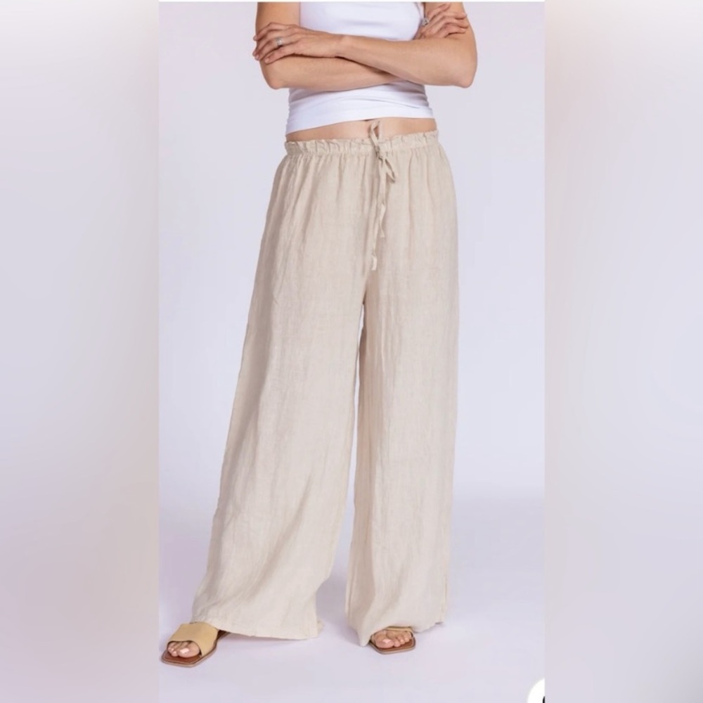 Wide-Leg Linen-Blend Drawstring Pants in Cream